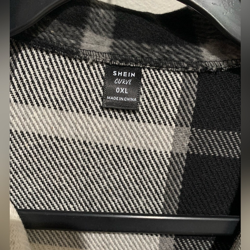 NWOT Womens Shacket - Picture 3 of 6